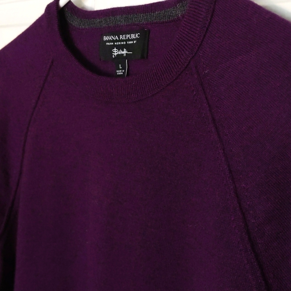 Banana Republic Italian Merino Yarn Sweater